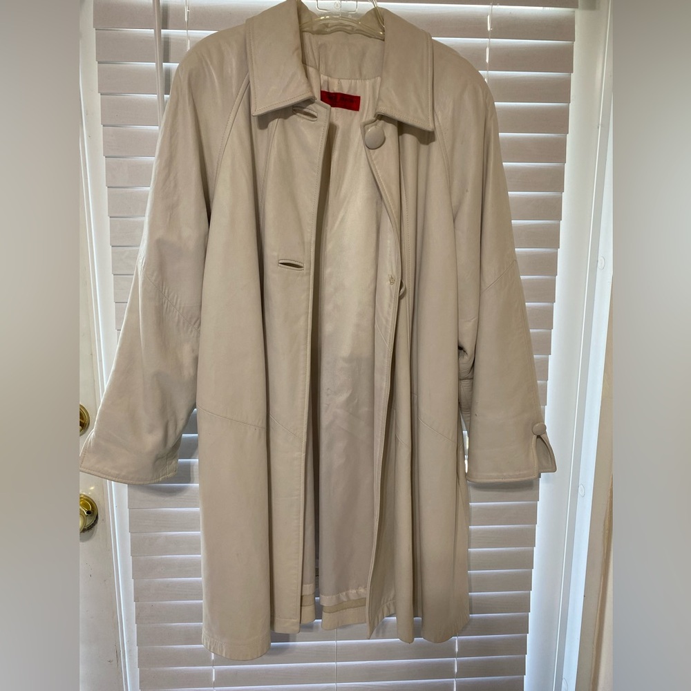 *Flawed gem* Vintage Charles Jourdan real leather coat